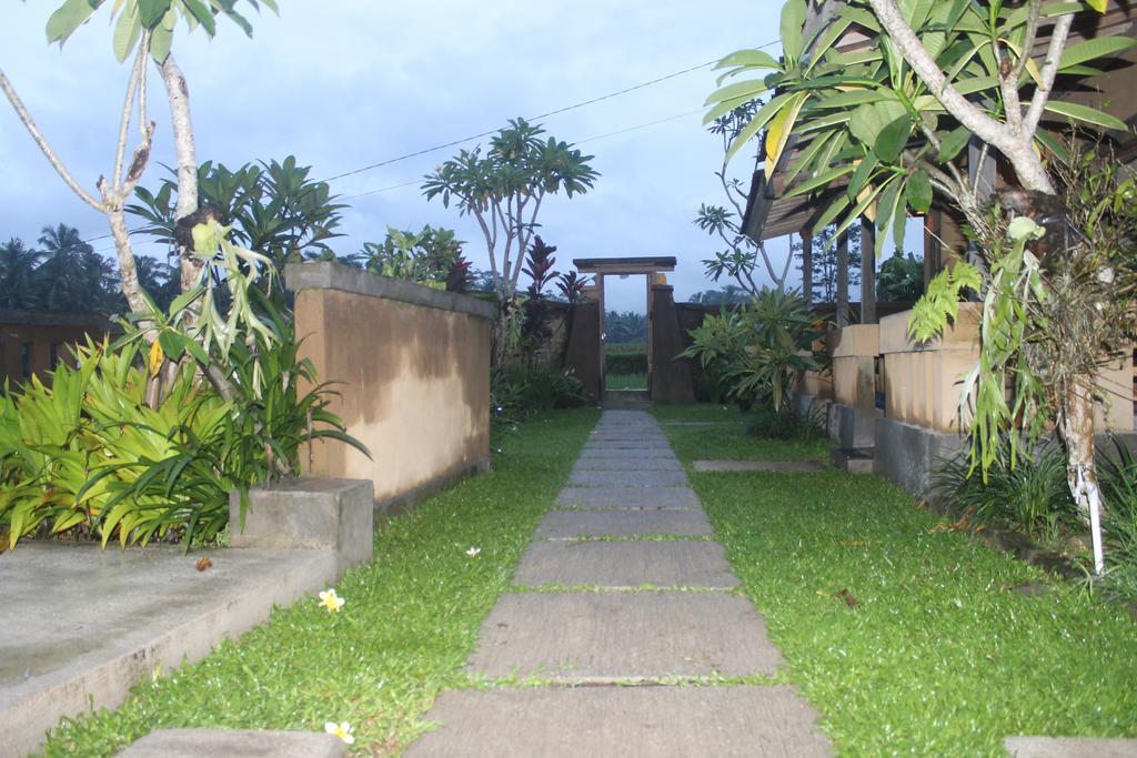 Ujung Ubud Guesthouse Exterior photo